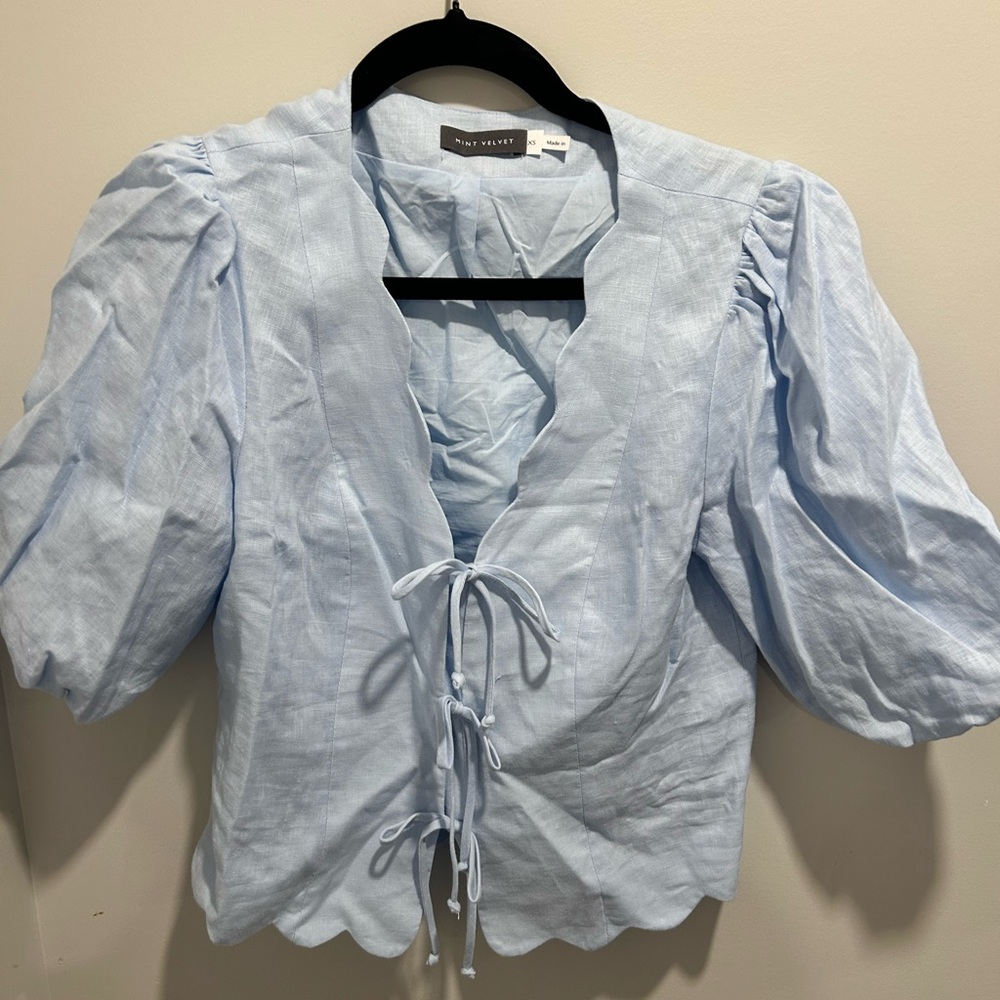 Mint Velvet Blue Linen Scallop Tie Front Top - Picture 2 of 4